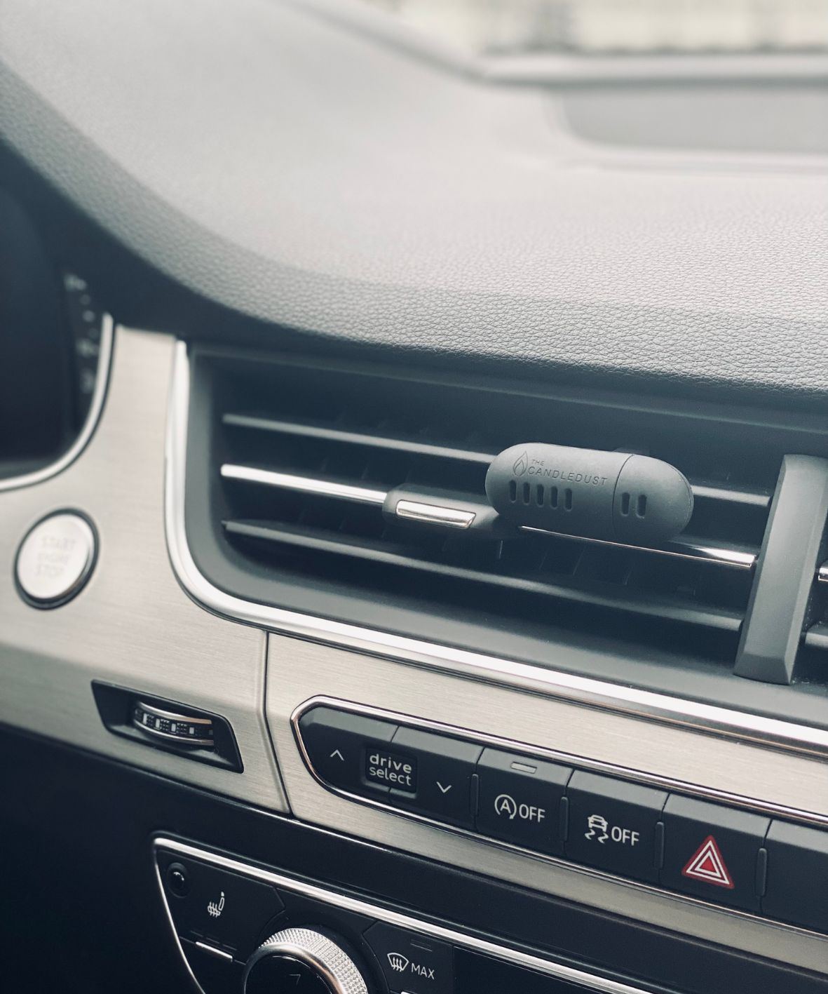 Candledust Breeze · Car Diffuser - Breeze
