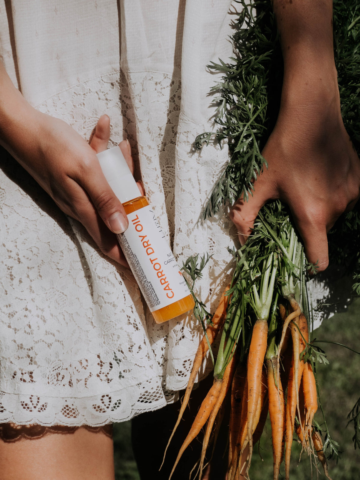 Natural Carrot Dry Oil de LUUV